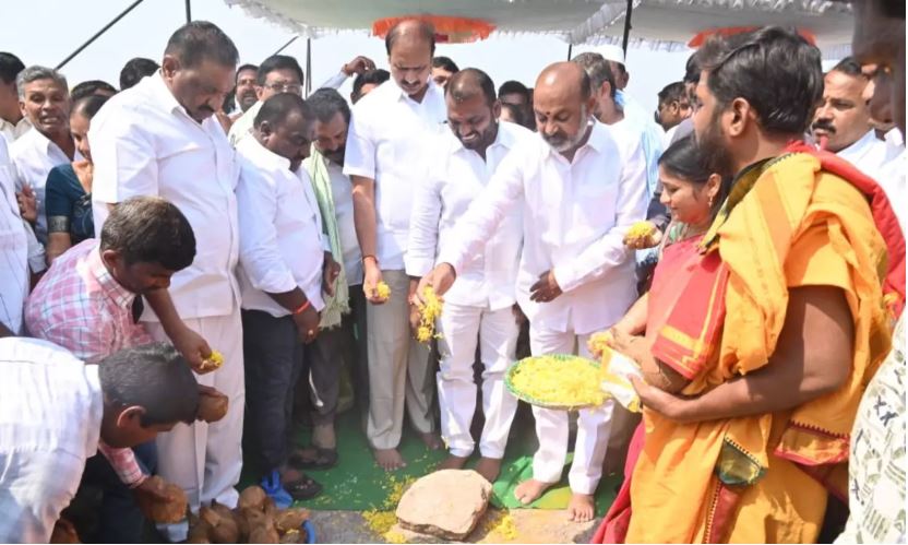 పర్యాటక కేంద్రంగా  కరీంనగర్‌ : బండి సంజయ్